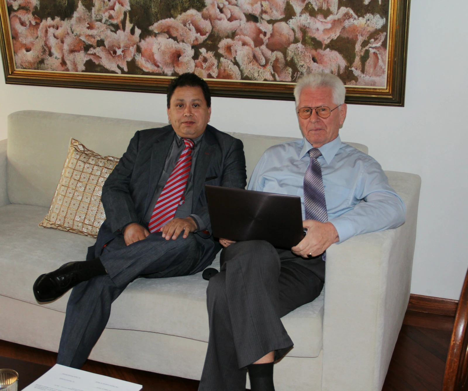 Dr. Gerardo G. Zumbana and Dr. Valery A. Voinov · company archive